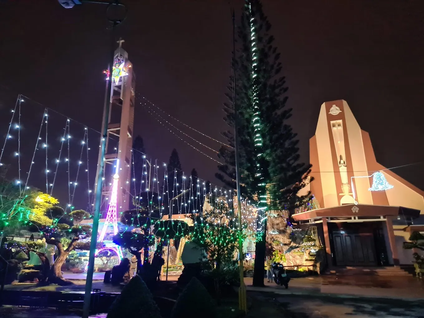 Nhà thờ giáo xứ Châu Sơn