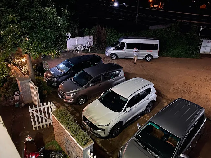 Cho thuê xe tự lái Trúc Lâm Anh