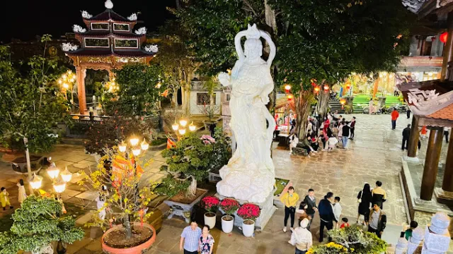 Chùa Sắc Tứ Khải Đoan