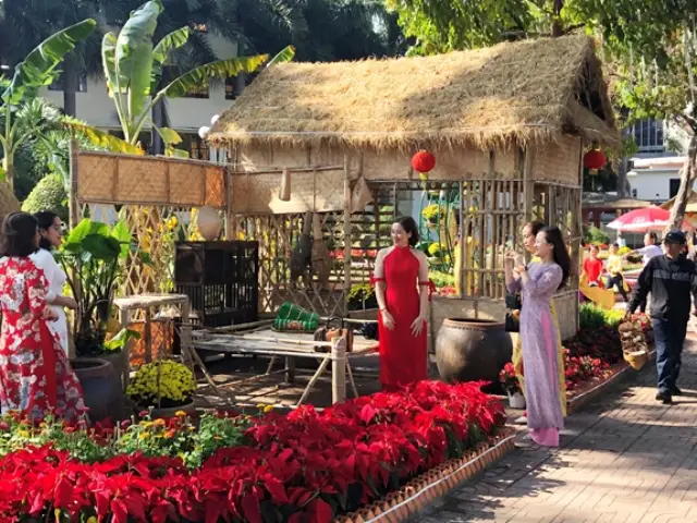 Chợ hoa Buôn Ma Thuột