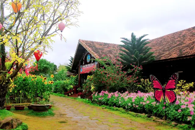 Khu du lịch Ko Tam
