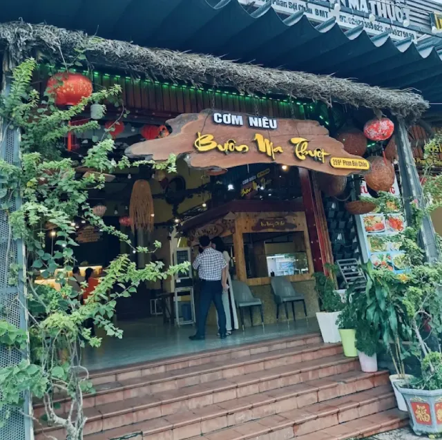 Cơm niêu Buôn Ma Thuột 