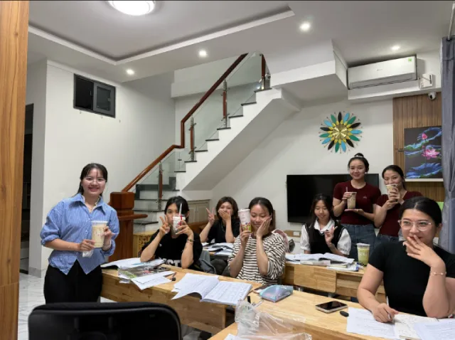 Trung tâm tiếng Trung Lan Anh BMT