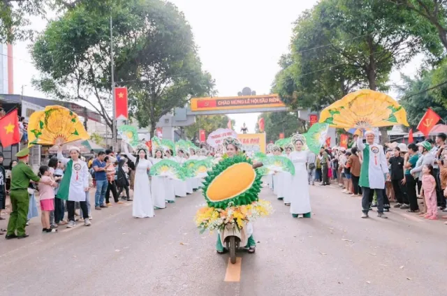 Bế Mạc Kết Hợp Chào Mừng Quốc Khánh 2/9