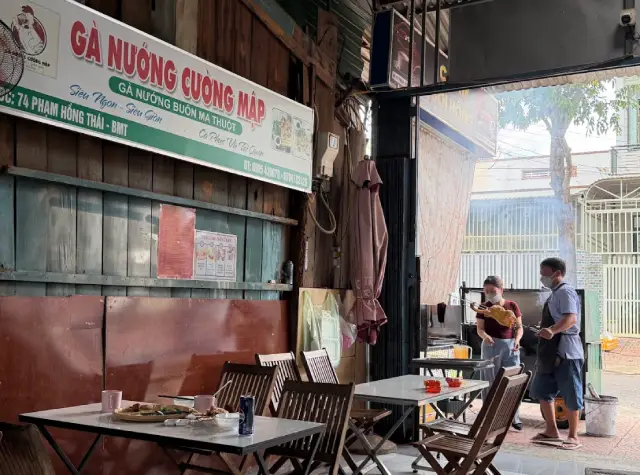 Quán Gà ta nướng Cường mập BMT